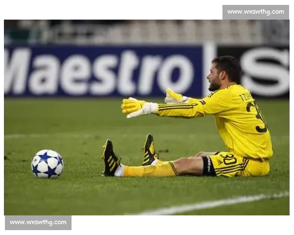 那不勒斯鏖战费耶诺德欧战焦点对决全景深度解析赛事前瞻热点导读